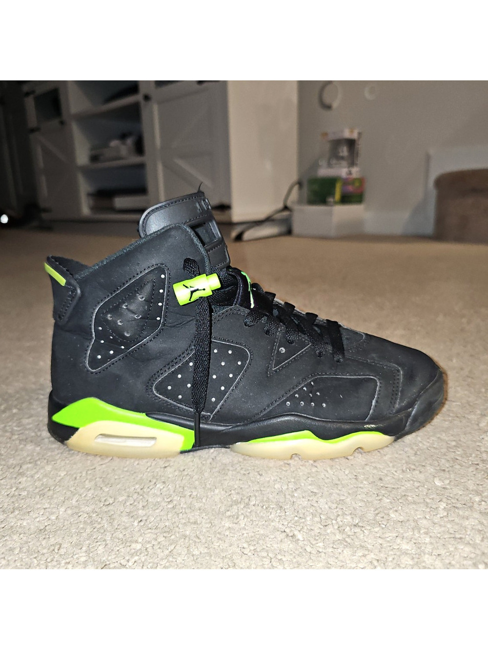 Air Jordan 6 Retro GS 'Electric Green' Size 7Y 384665-003